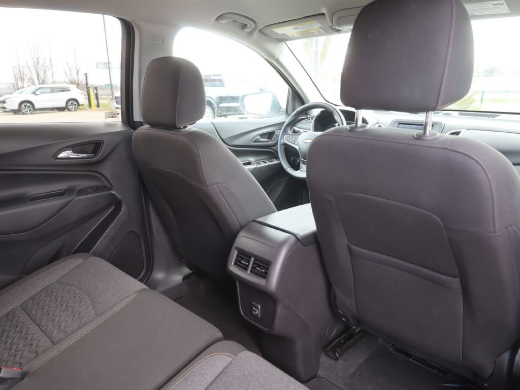 Used 2024 Chevrolet Equinox LT AWD/4WD image 18