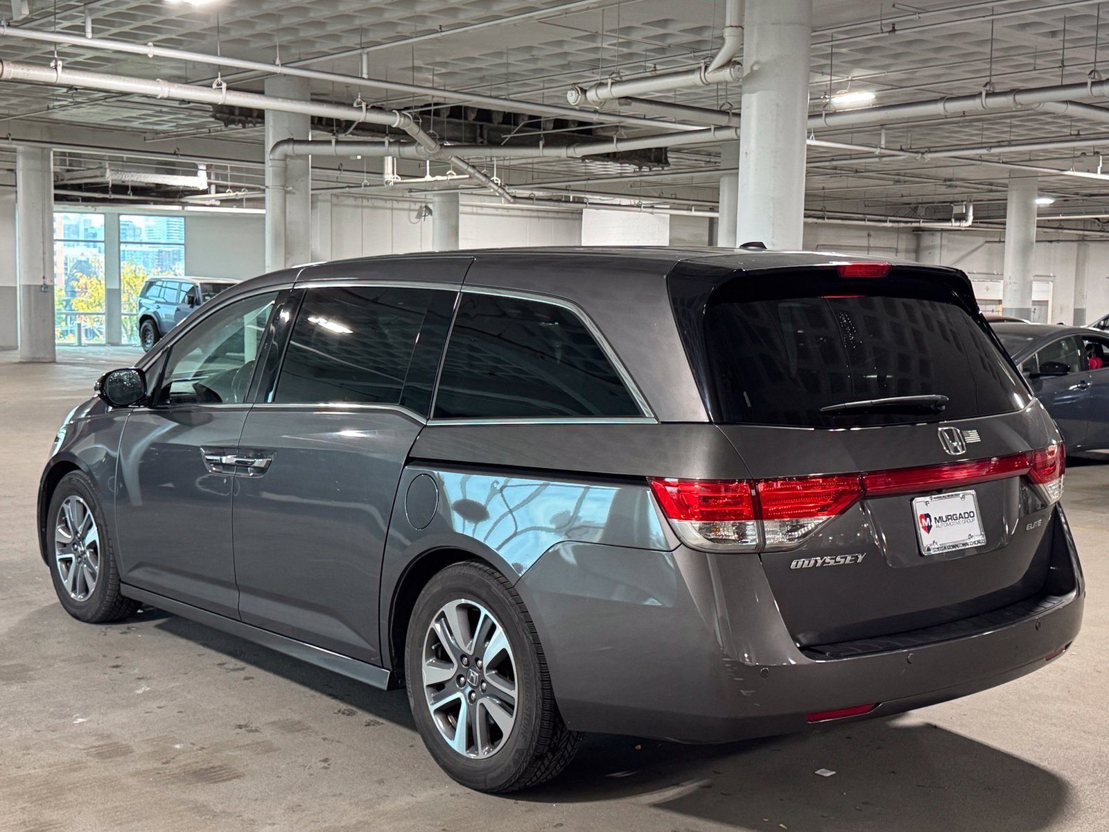 Used 2016 Honda Odyssey Touring Elite image 8