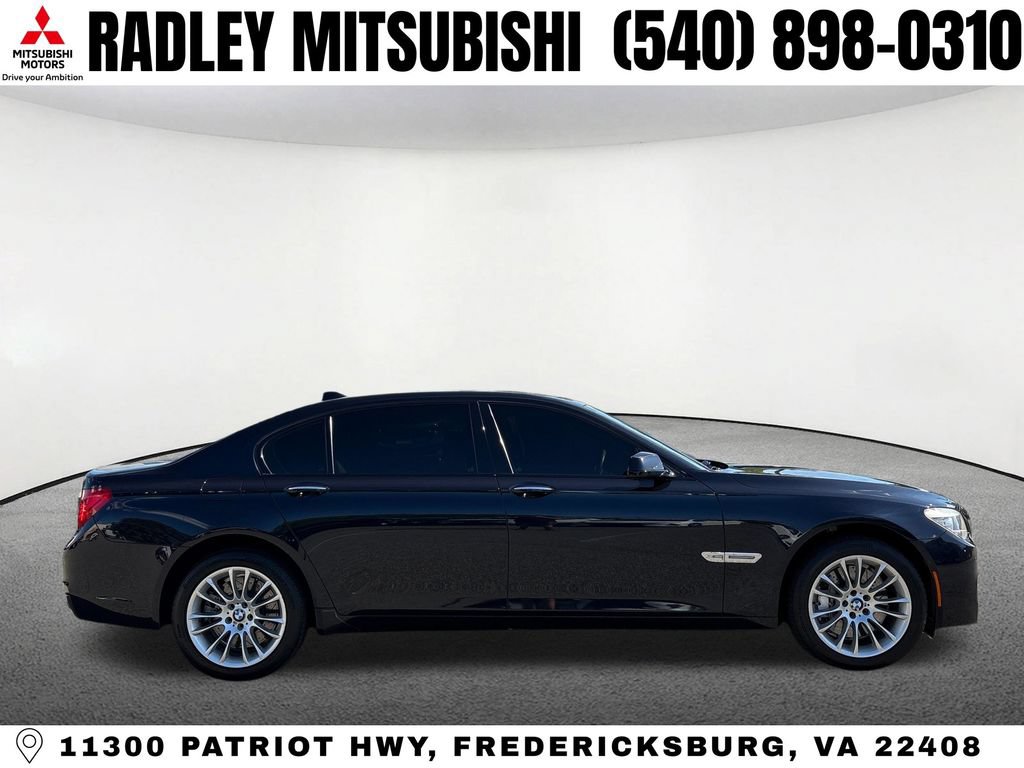 Used 2011 BMW 750Li xDrive AWD/4WD image 21