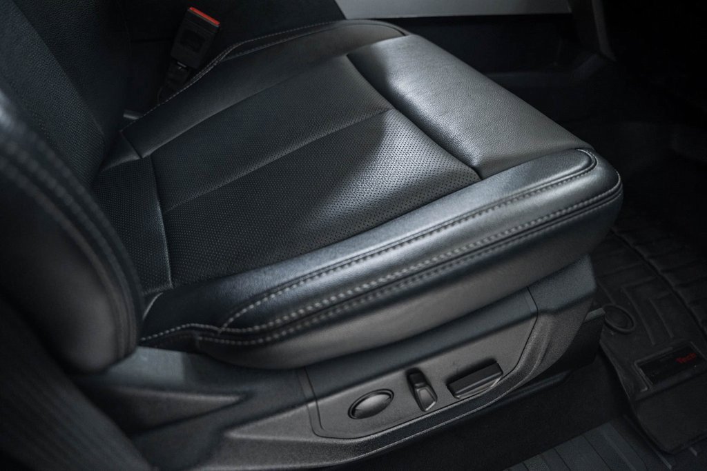 Used 2022 Ford F250 Lariat w/ Lariat Ultimate Package image 43
