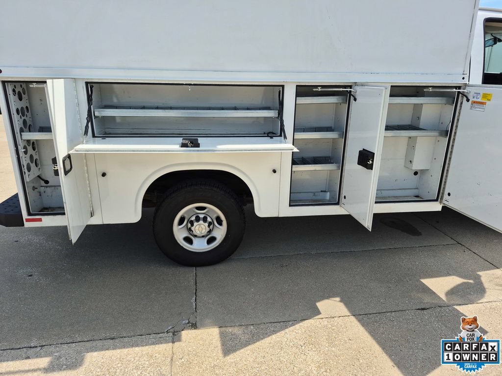Used 2021 Chevrolet Express 3500 w/ Power Convenience Package RWD image 23