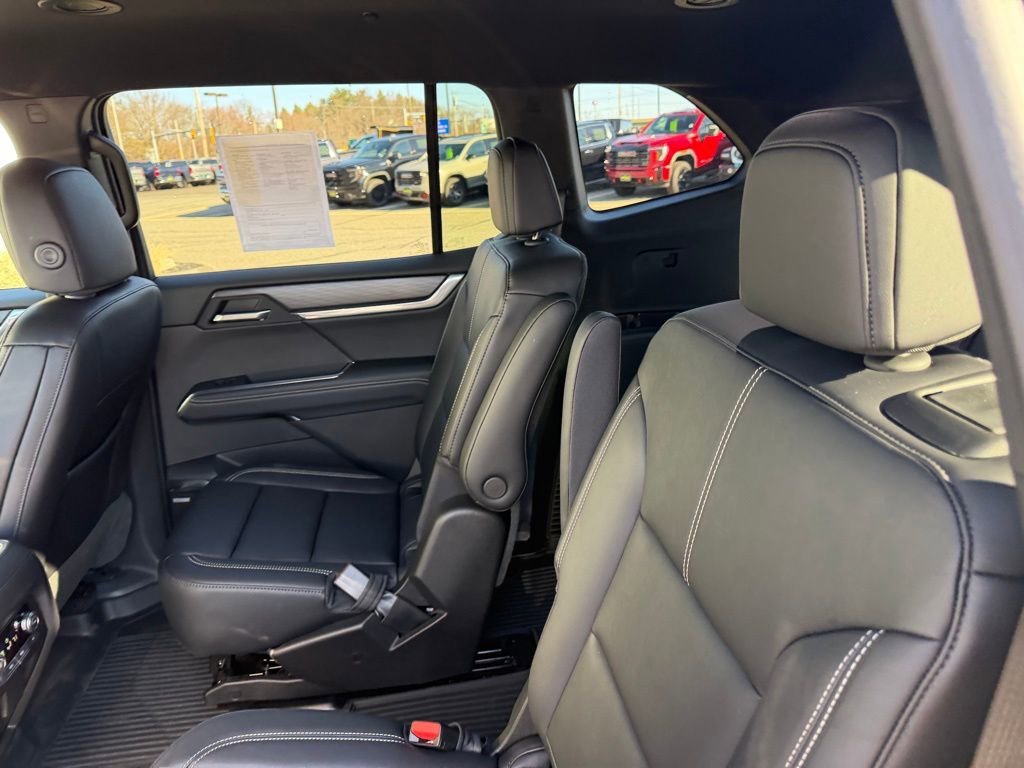 Used 2026 GMC Acadia Elevation w/ Elevation Premium Package image 10