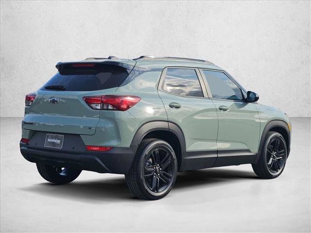New 2026 Chevrolet TrailBlazer LT w/ Midnight Edition FWD video 2