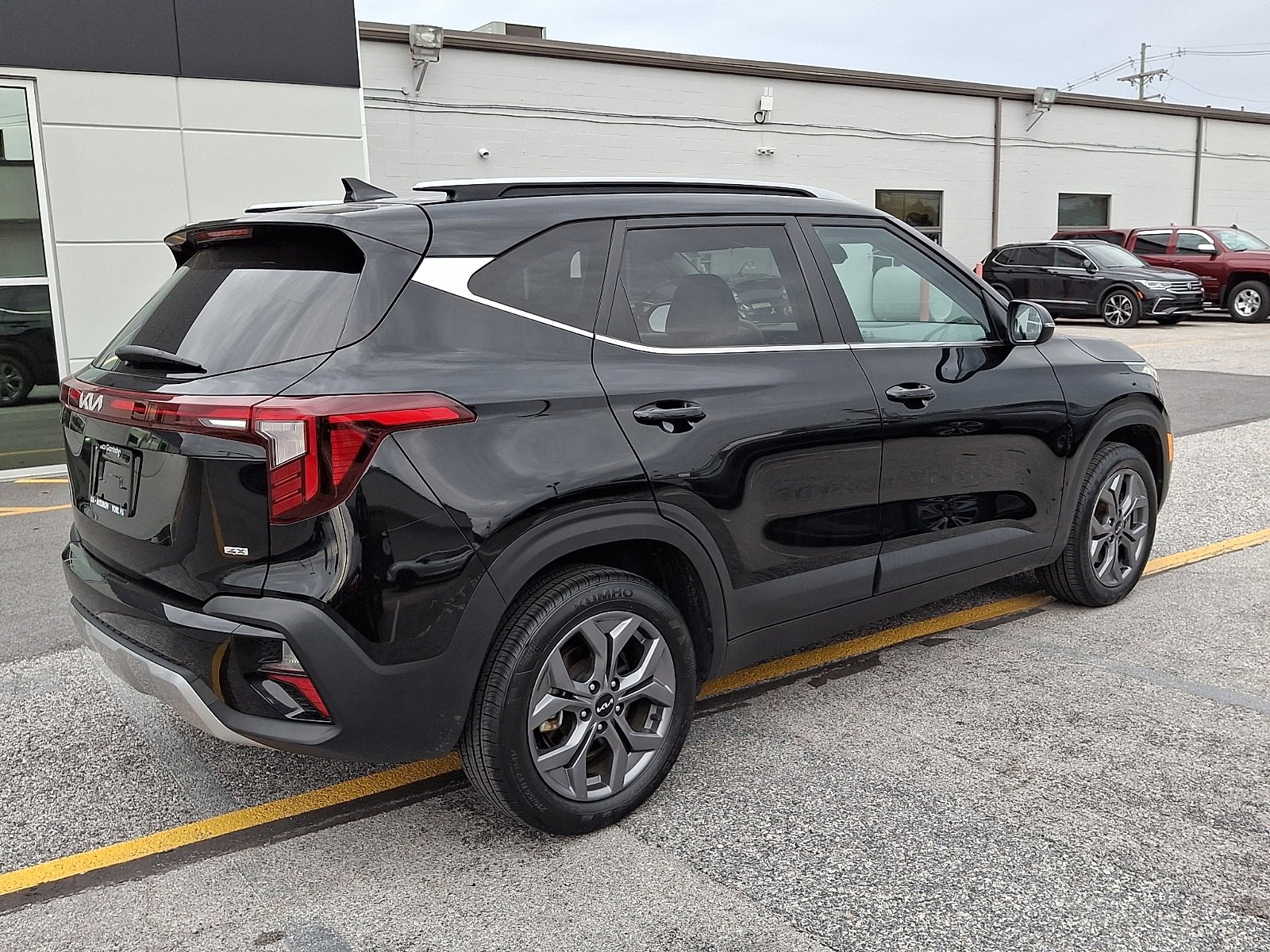 Used 2024 Kia Seltos S image 7