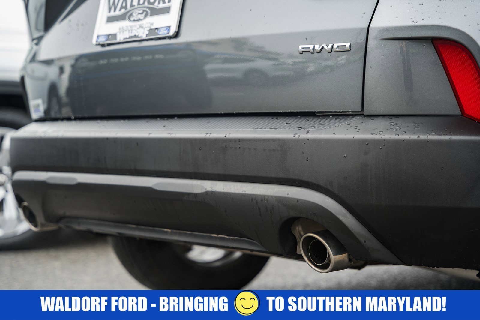 Used 2025 Ford Escape ST-Line Select AWD/4WD image 9