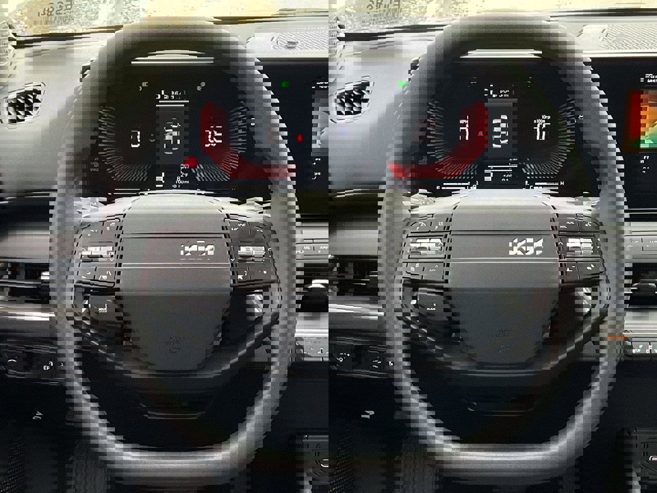 Used 2025 Kia K4 LXS image 20