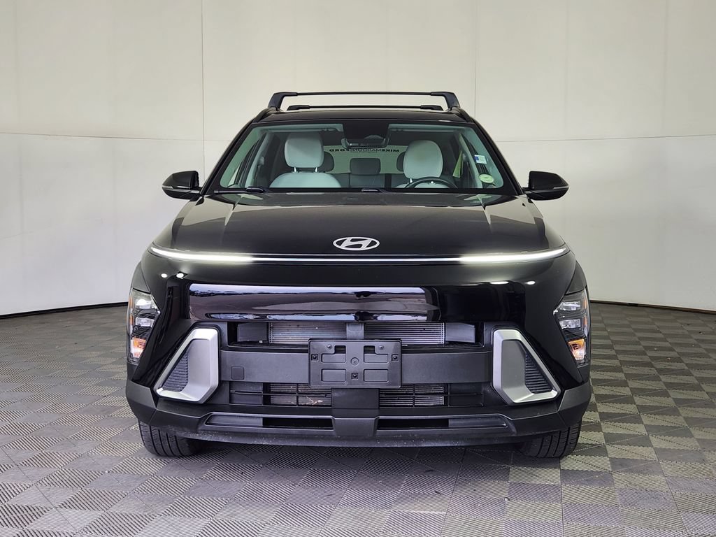Used 2024 Hyundai Kona SEL w/ Convenience Package AWD/4WD image 2