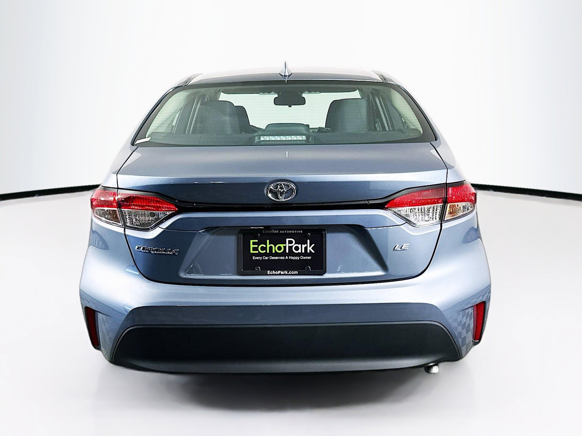 Used 2026 Toyota Corolla LE image 7