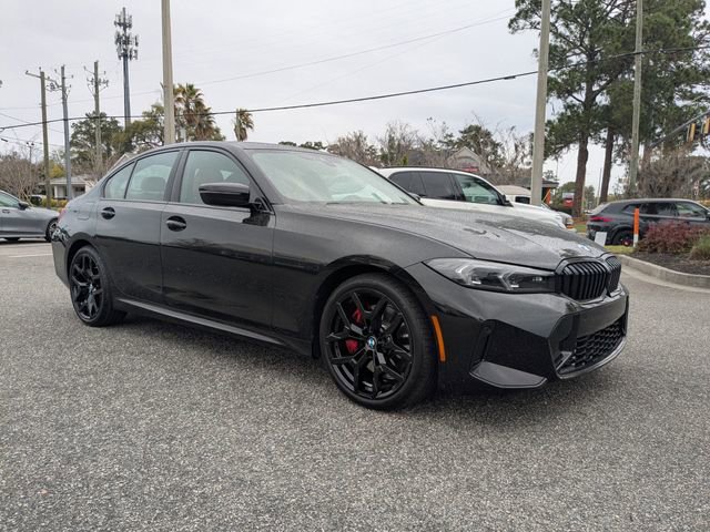 Used 2025 BMW 330i Sedan w/ M Sport Package image 3