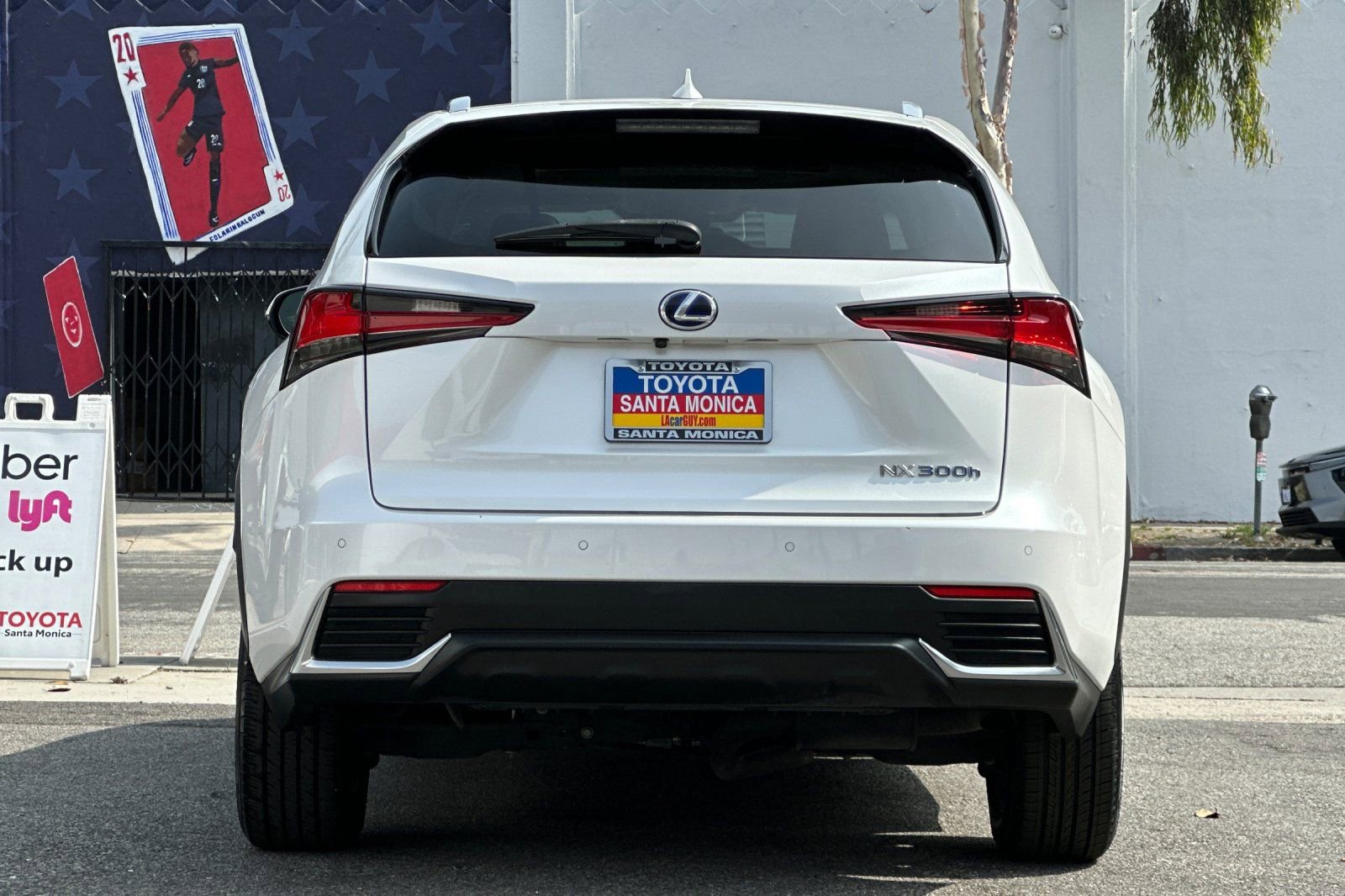 Used 2018 Lexus NX 300h AWD w/ Premium Package image 5