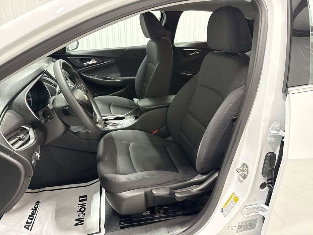 Used 2022 Chevrolet Malibu LS image 20