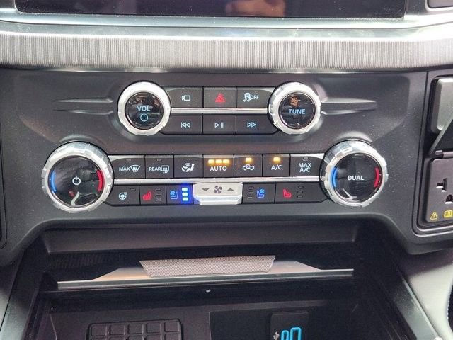 Used 2025 Ford F250 Platinum image 17