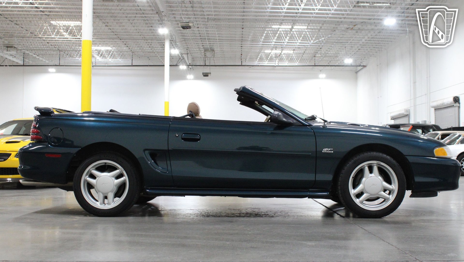 Used 1995 Ford Mustang GT RWD image 24