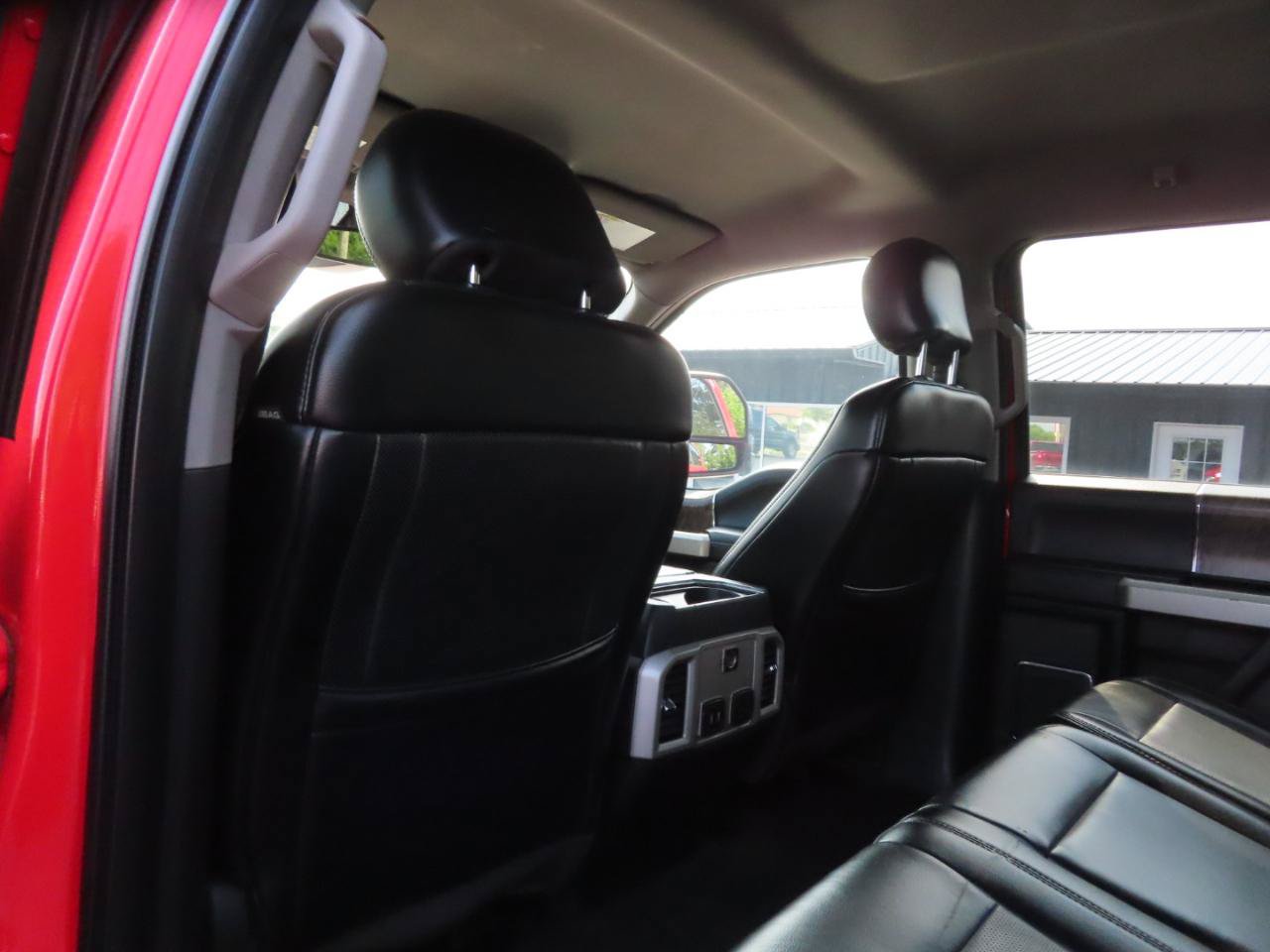 Used 2019 Ford F250 4x4 Crew Cab Super Duty image 40