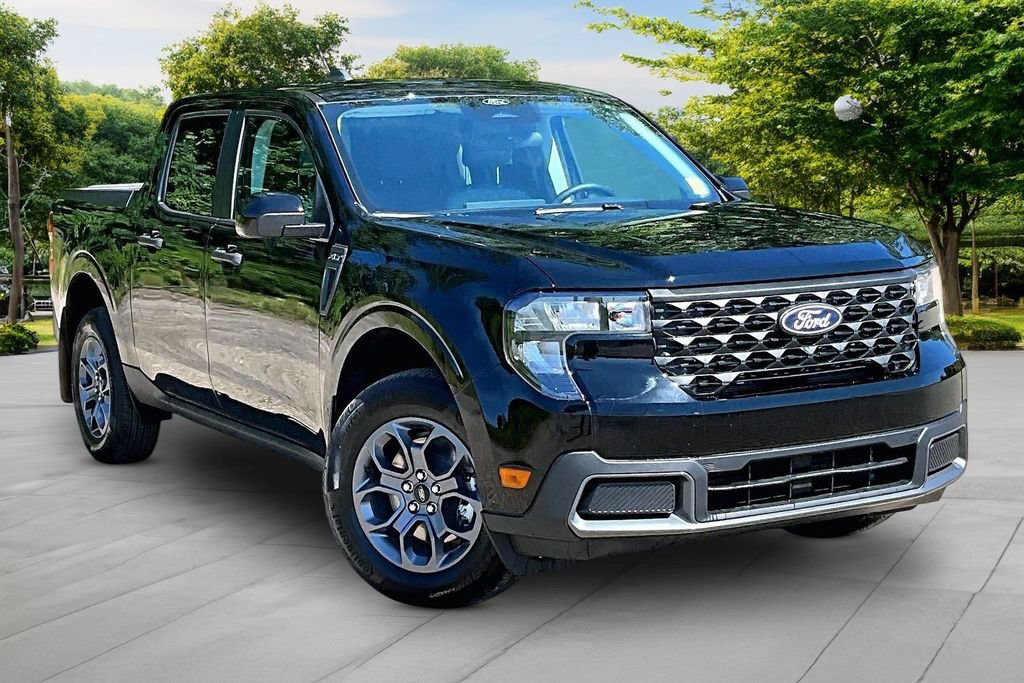 New 2026 Ford Maverick XLT w/ Equipment Group 301A