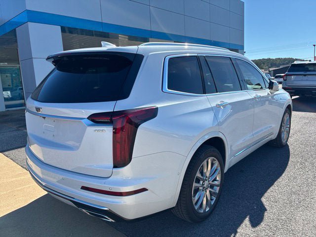 Used 2021 Cadillac XT6 Premium Luxury FWD image 6