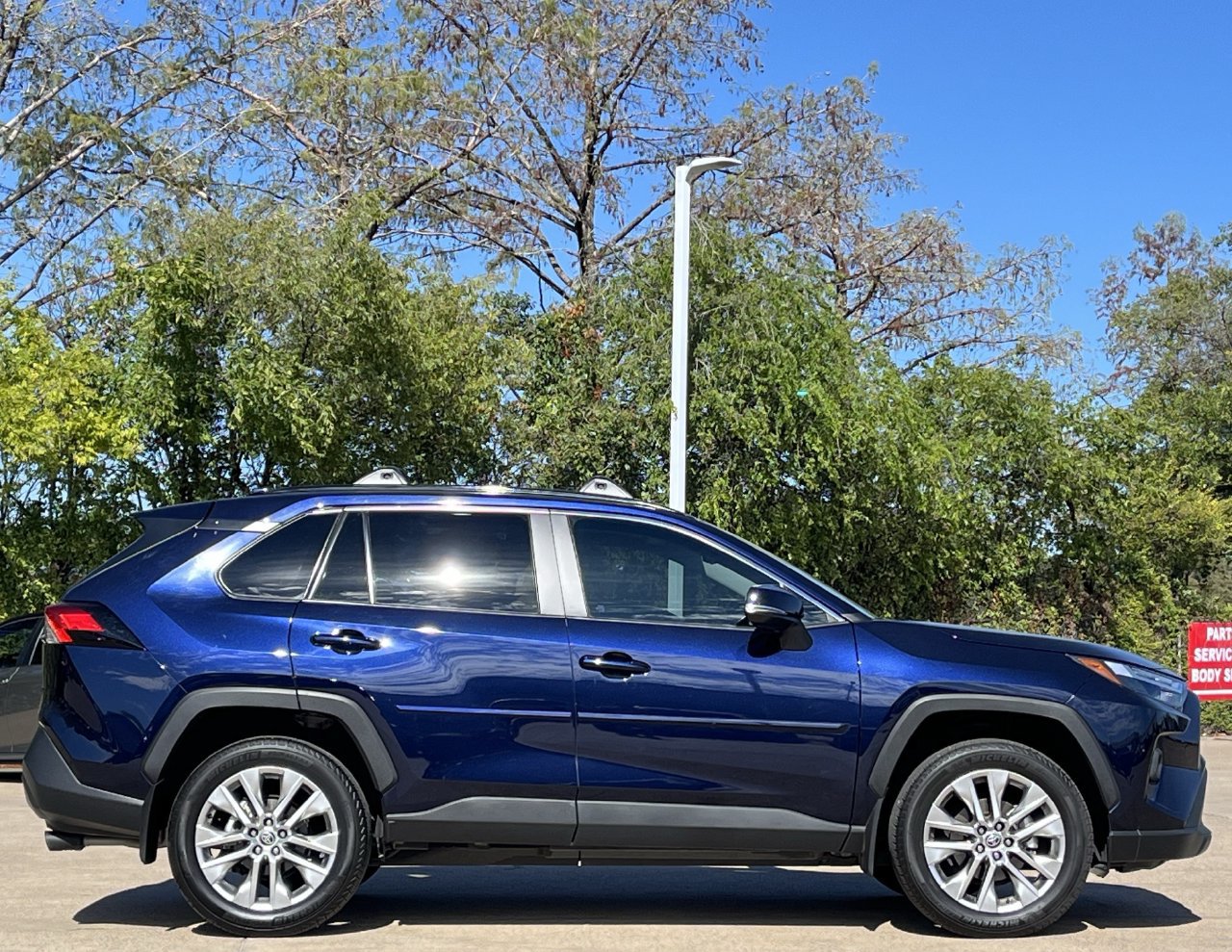 Used 2025 Toyota RAV4 XLE Premium w/ Weather Package FWD image 3