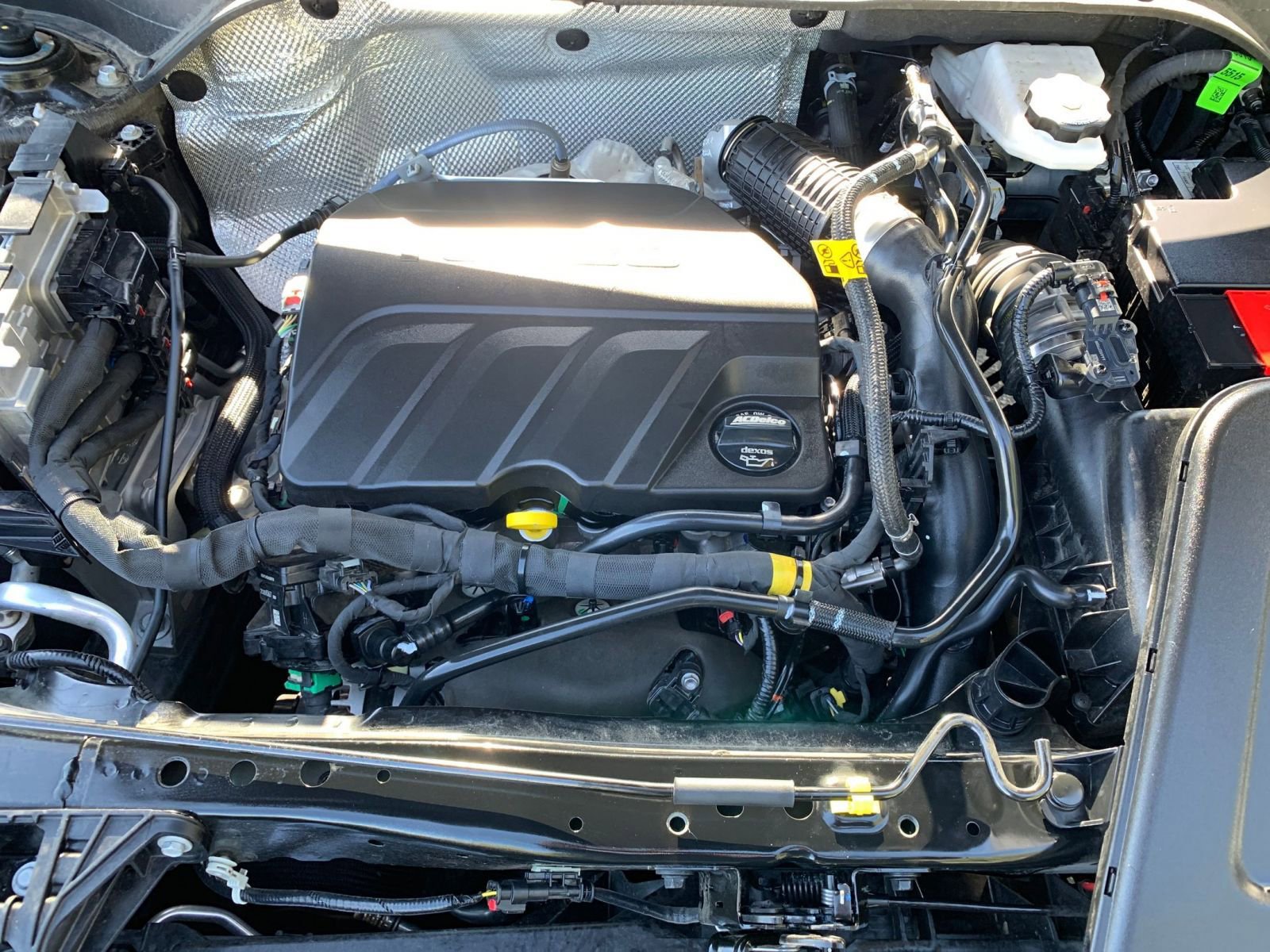 Used 2025 Buick Envista Sport Touring image 30