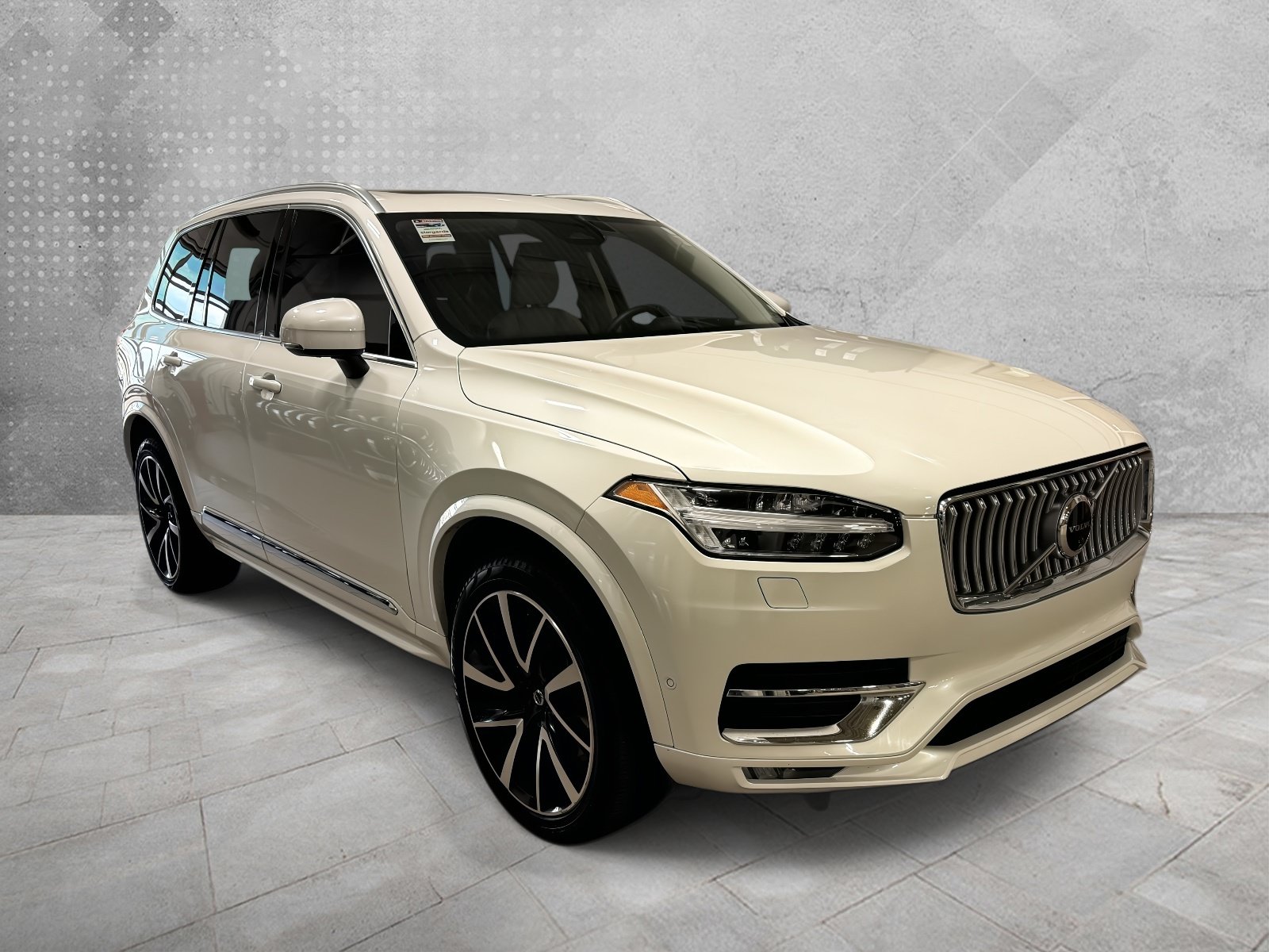 Used 2024 Volvo XC90 B6 Ultimate w/ Protection Package