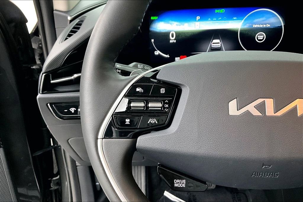 Used 2025 Kia Niro Wind w/ Wind Preserve Package image 24