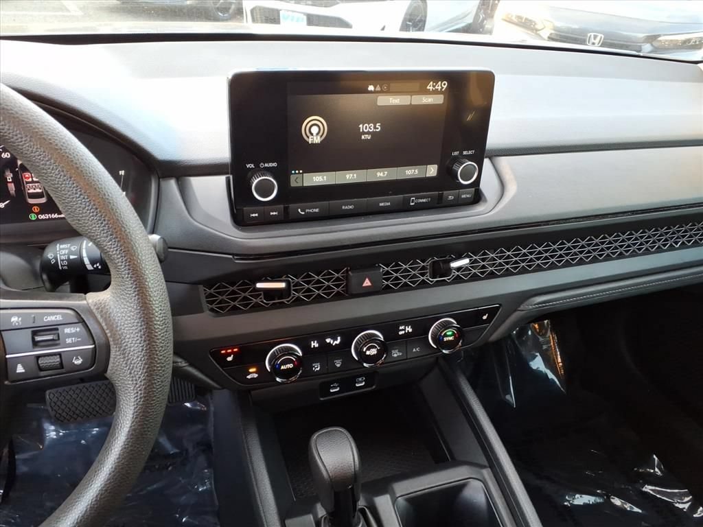Used 2023 Honda Accord EX image 8