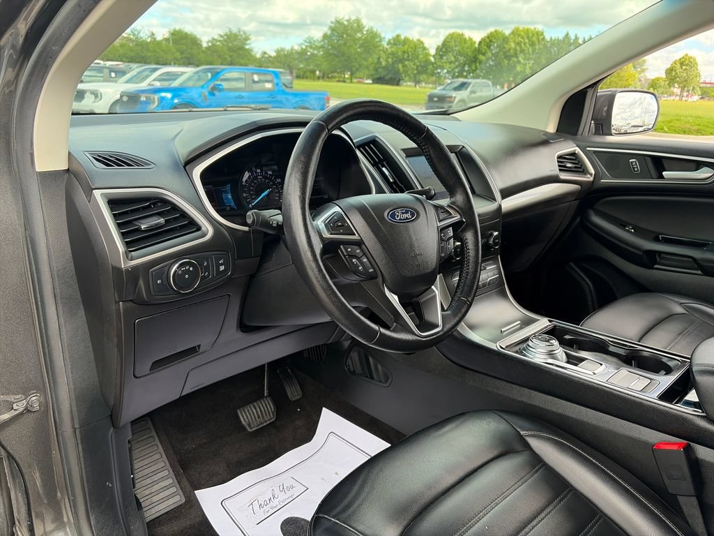 Used 2019 Ford Edge SEL w/ Equipment Group 201A AWD/4WD image 14