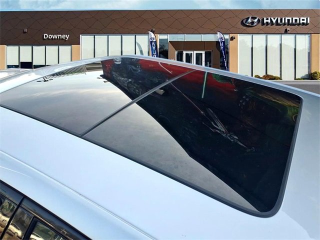 Used 2023 Chrysler 300 S image 6