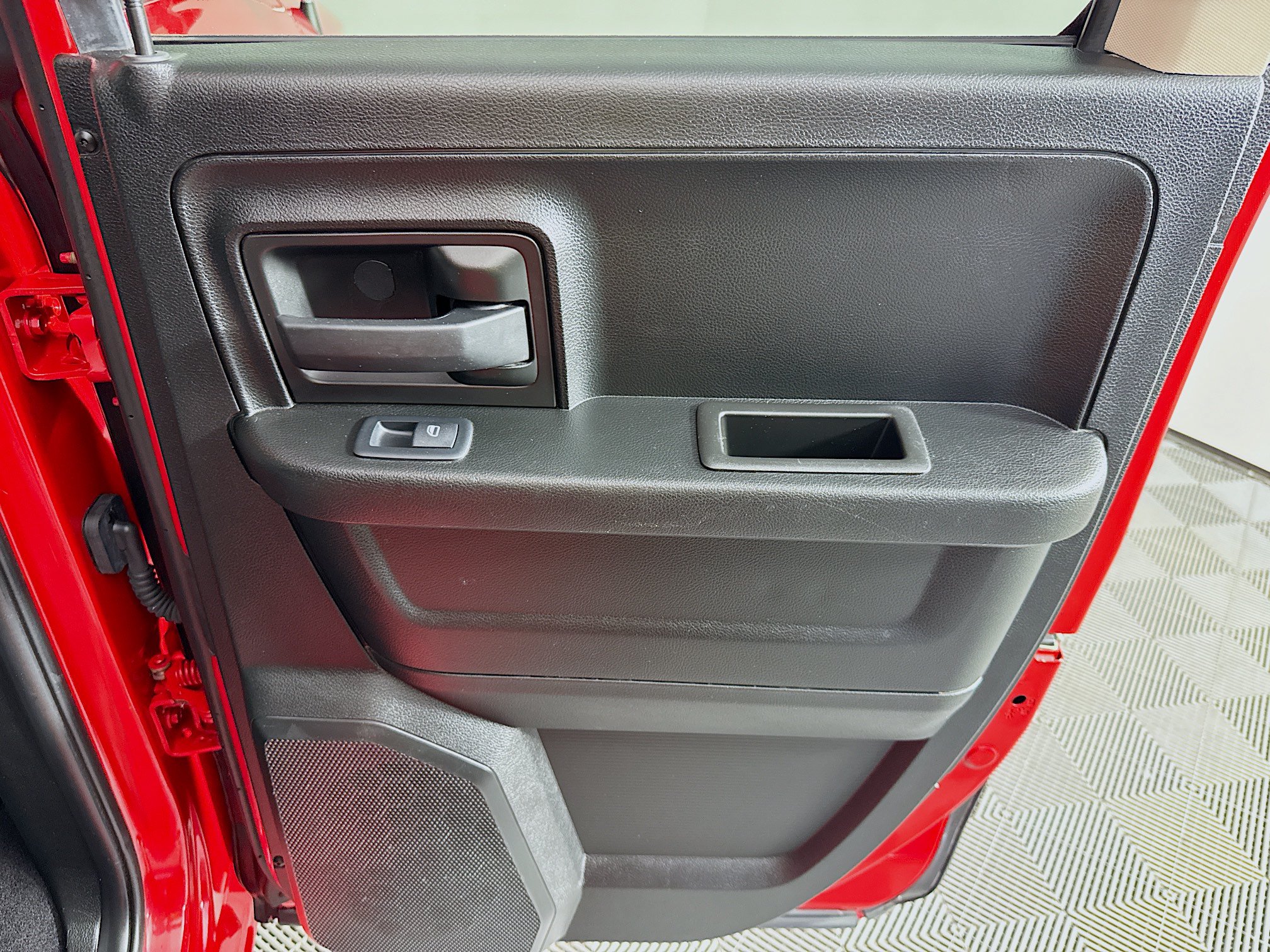Used 2019 RAM 1500 Express AWD/4WD image 25