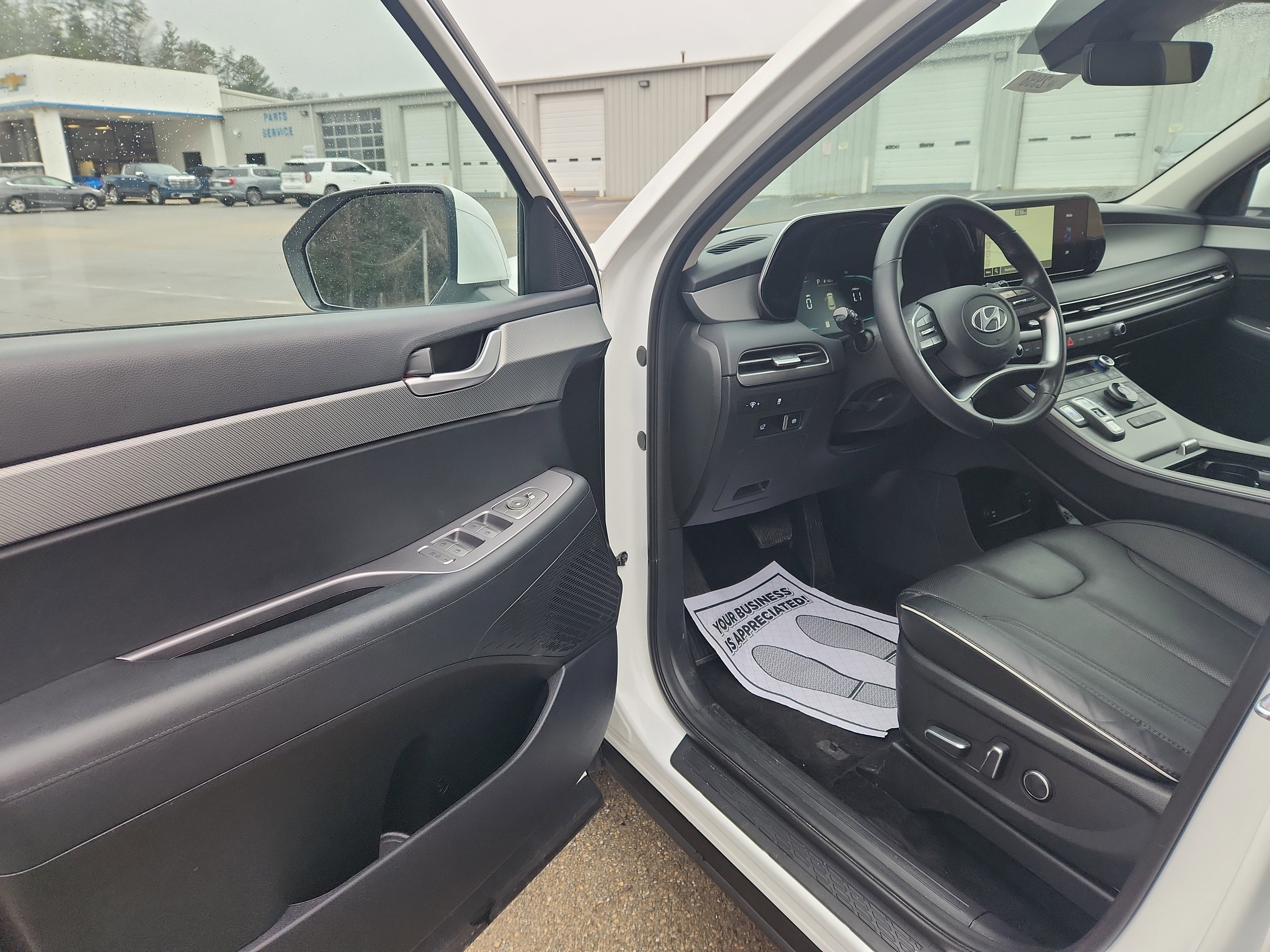 Used 2025 Hyundai Palisade SEL image 21