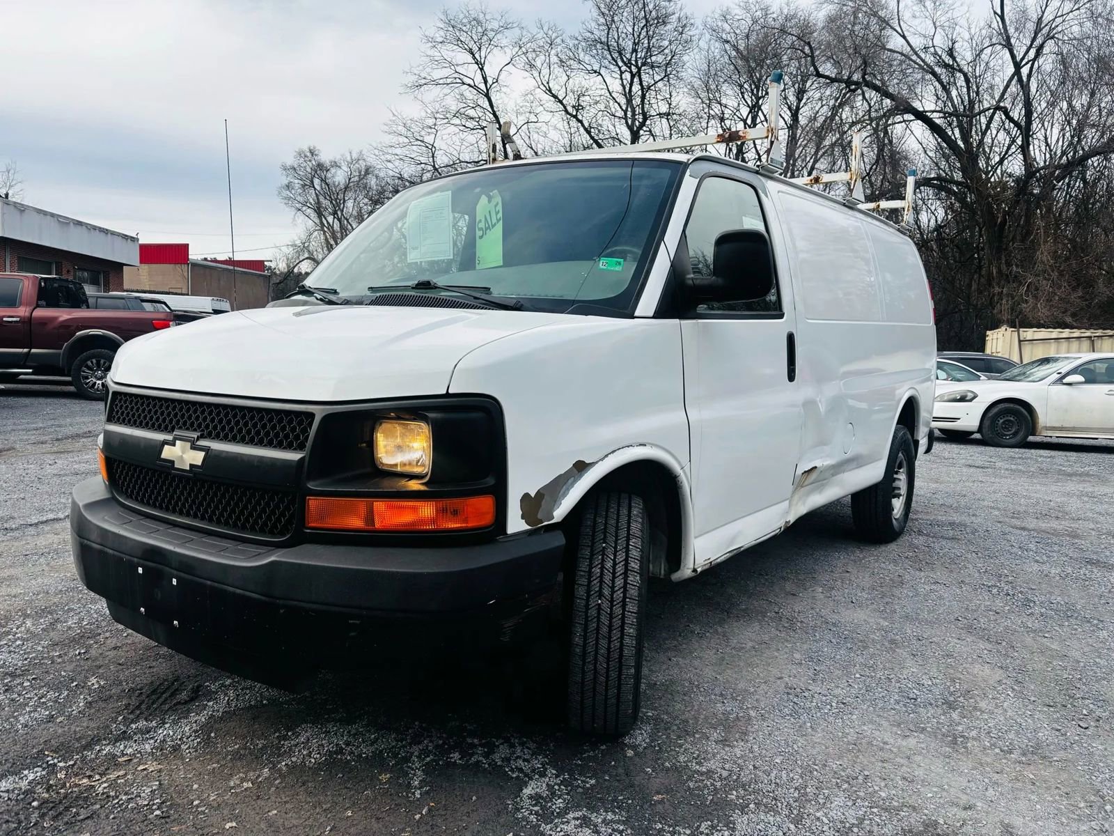 Used 2008 Chevrolet Express 2500 Van 3D image 3