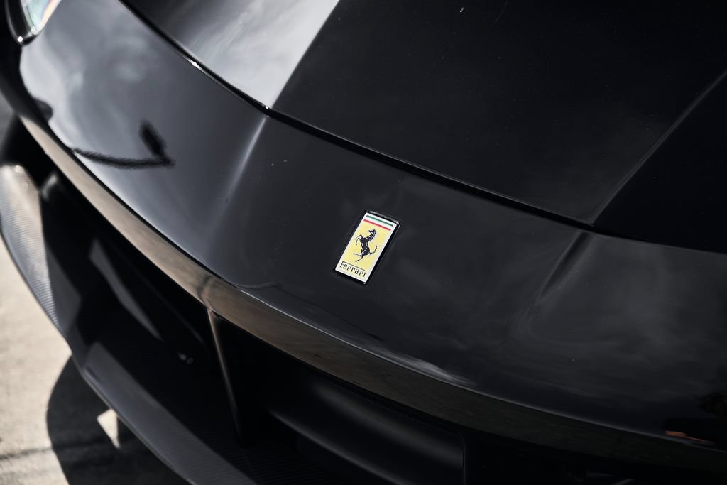 Used 2018 Ferrari 488 Spider RWD image 8