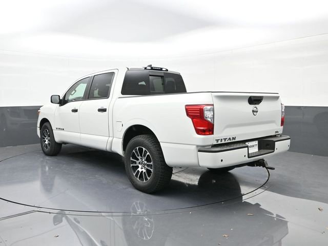 Used 2022 Nissan Titan SV image 8