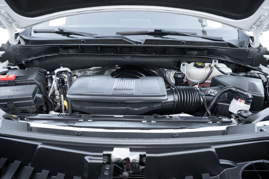 Used 2022 GMC Yukon XL SLE w/ Gmc Pro Safety Plus Package image 15