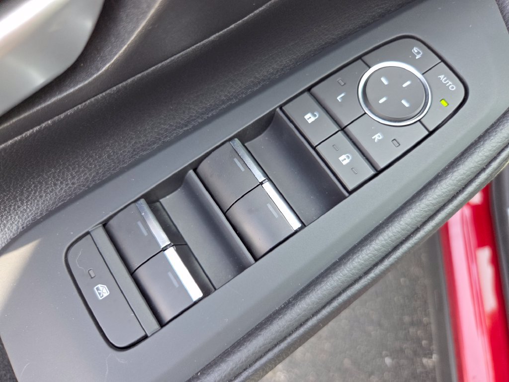 Used 2026 Toyota Grand Highlander AWD image 38