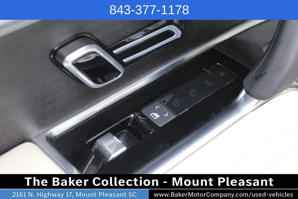 Used 2023 Land Rover Range Rover SE AWD/4WD image 35