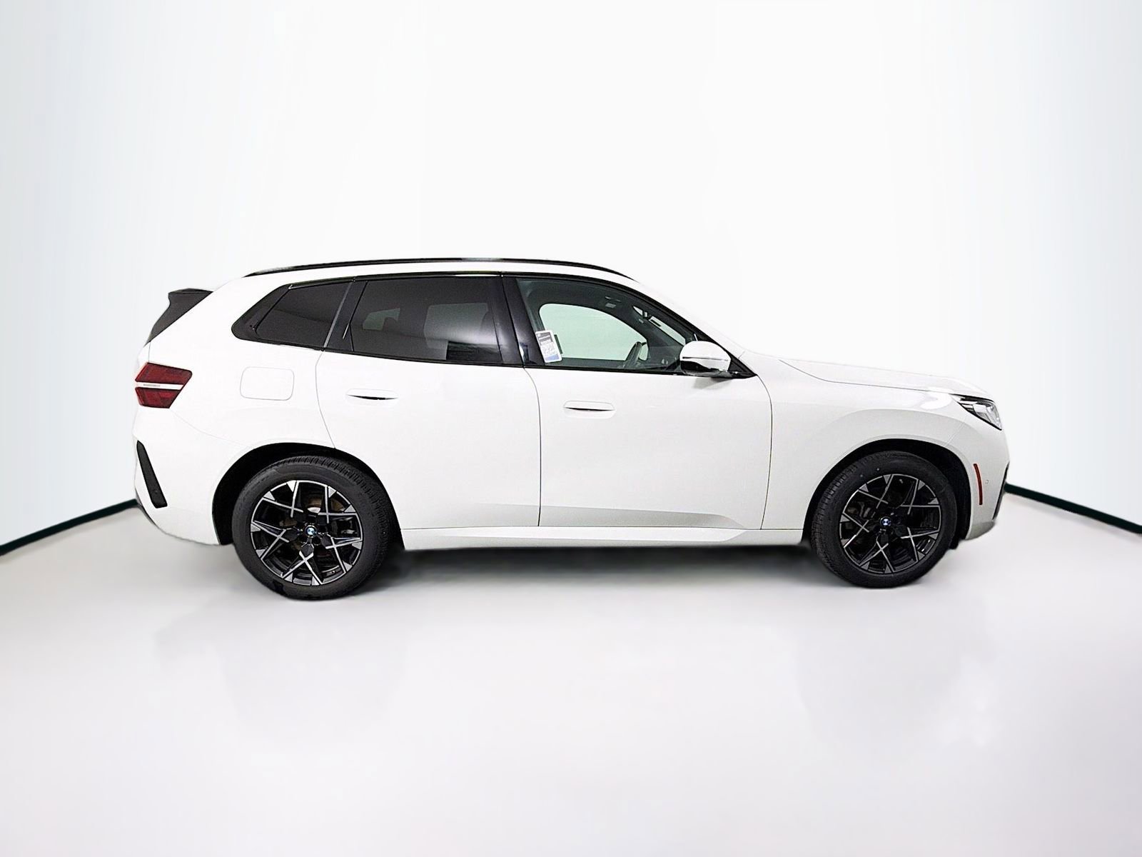 Used 2025 BMW X3 xDrive30 AWD/4WD image 8