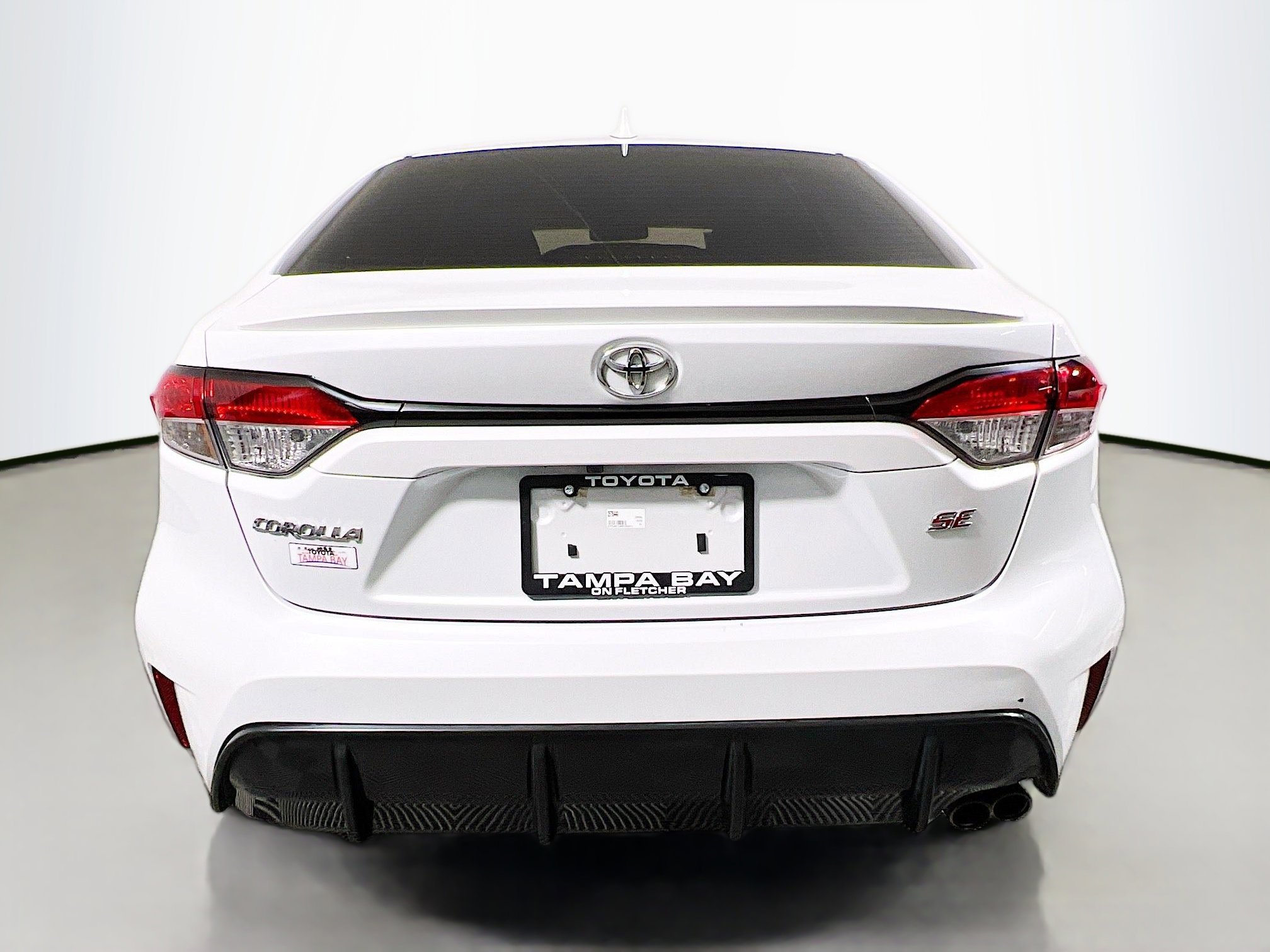 Used 2023 Toyota Corolla SE image 6