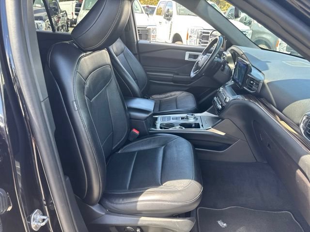 Used 2020 Ford Explorer Limited RWD image 8