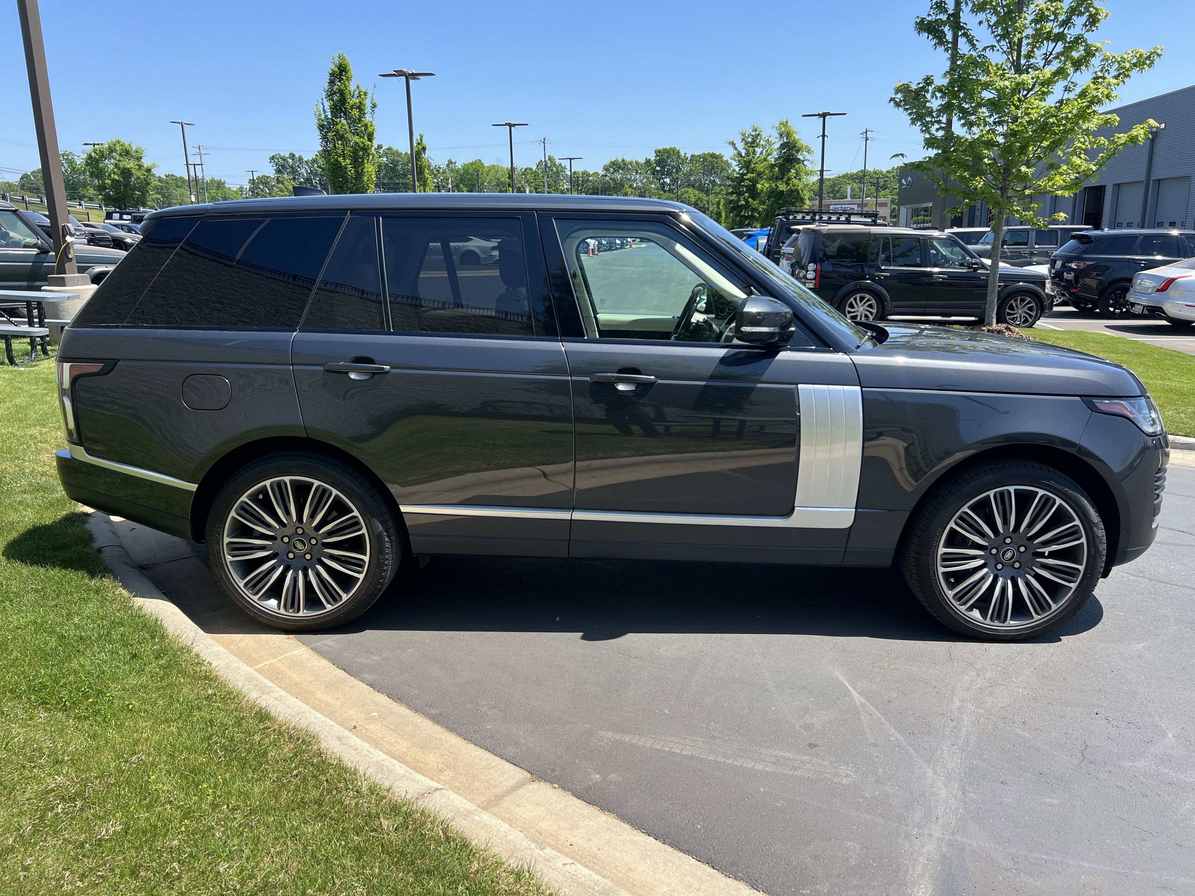 Certified 2022 Land Rover Range Rover Westminster Edition AWD/4WD image 8