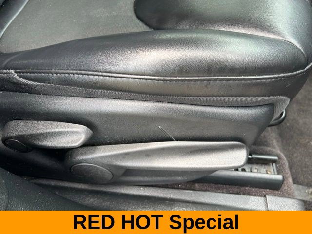 Used 2019 Jeep Cherokee Latitude Plus AWD/4WD image 46