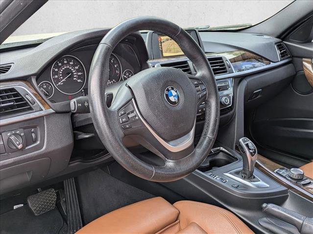 Used 2017 BMW 330i Sedan image 10
