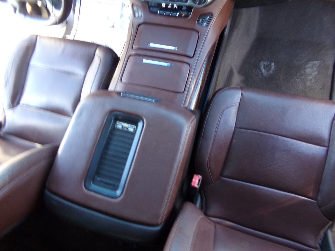 Used 2015 Chevrolet Tahoe LTZ image 35