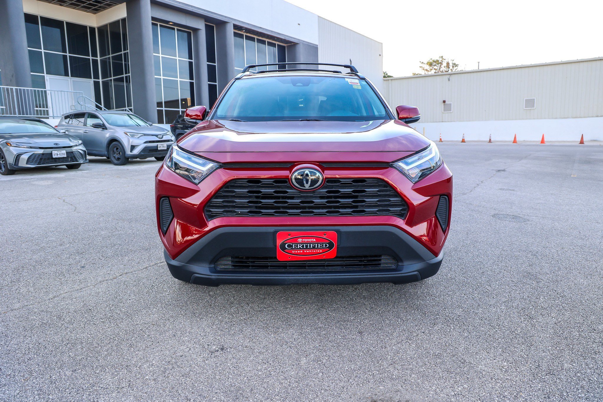Certified 2025 Toyota RAV4 XLE w/ Convenience Package FWD image 3