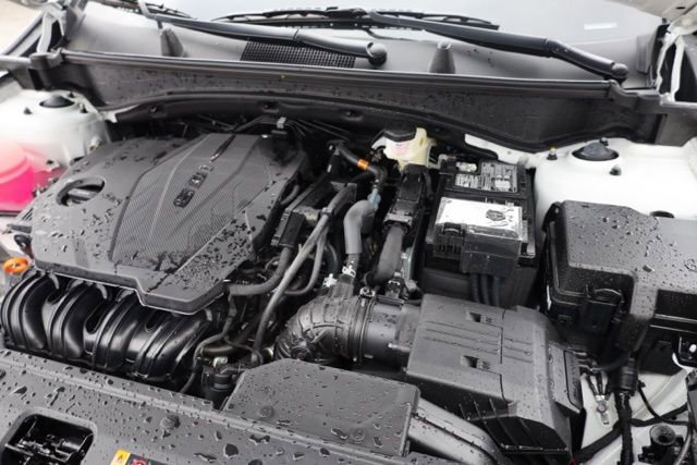 Used 2026 Kia Sportage EX w/ EX Panorama Roof Package image 43