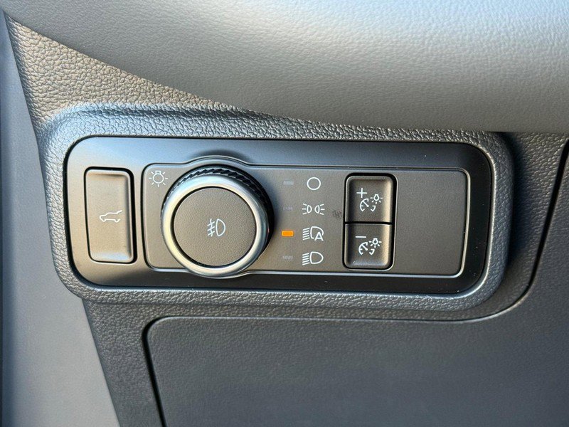 New 2026 Ford Explorer Active image 25