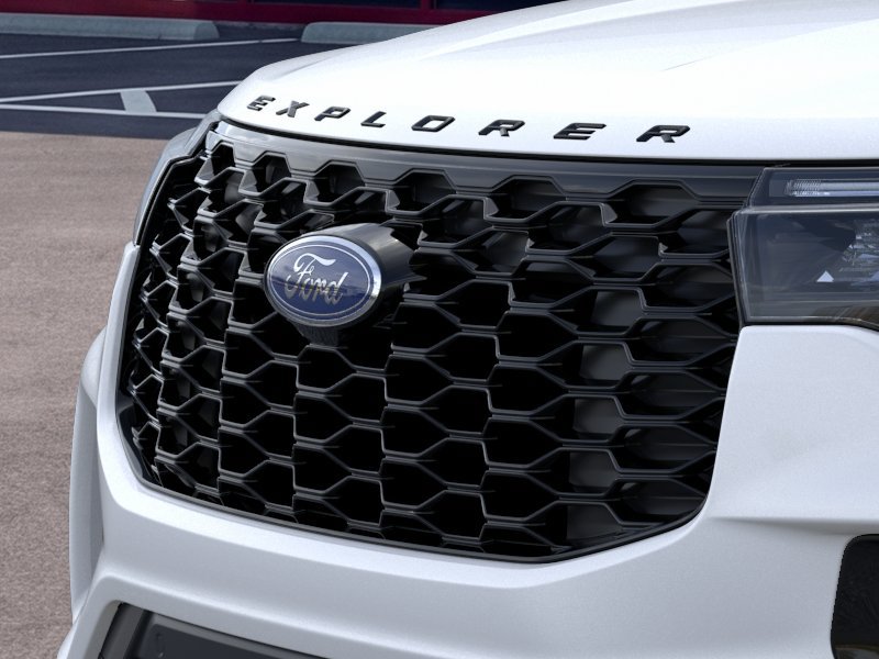 Used 2026 Ford Explorer ST-Line w/ ST-Line Street Pack AWD/4WD image 17