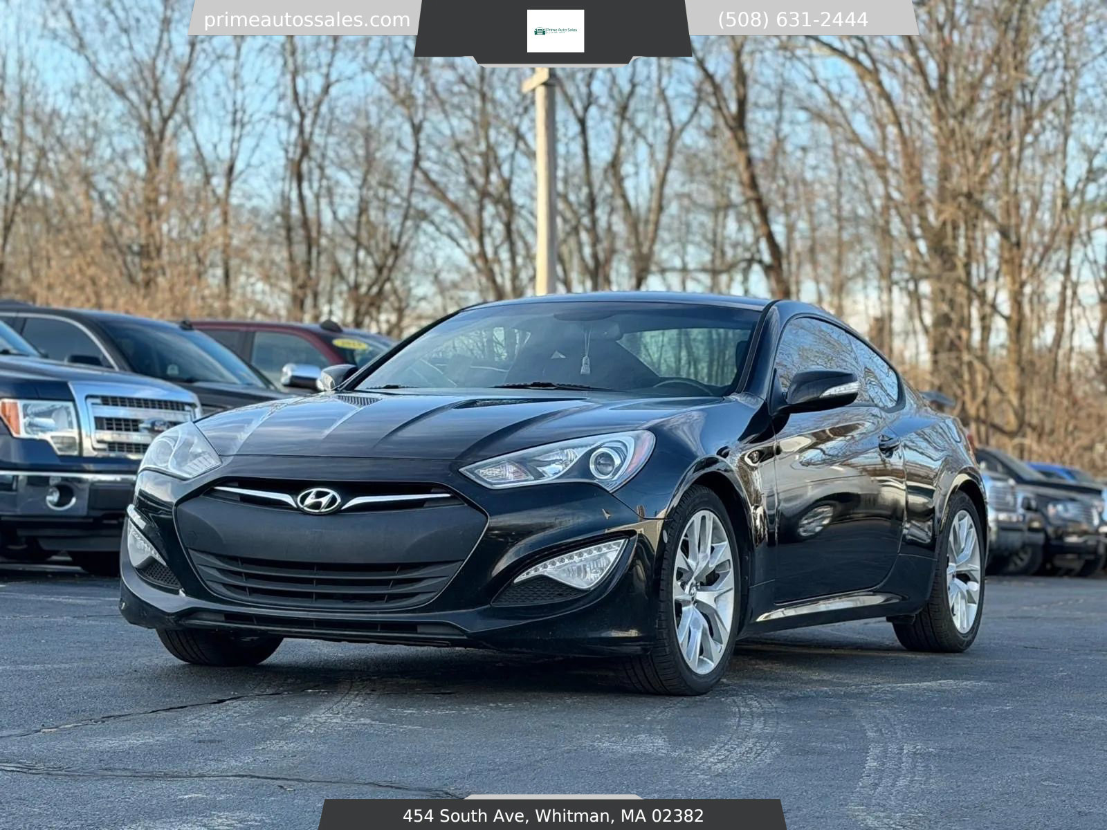Used 2015 Hyundai Genesis 3.8 image 1