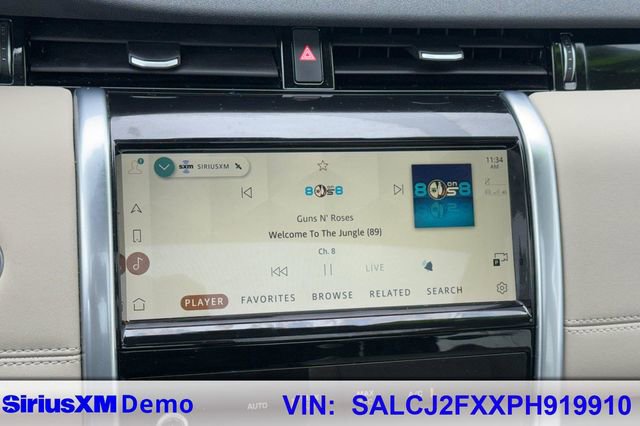 Used 2023 Land Rover Discovery Sport S image 35