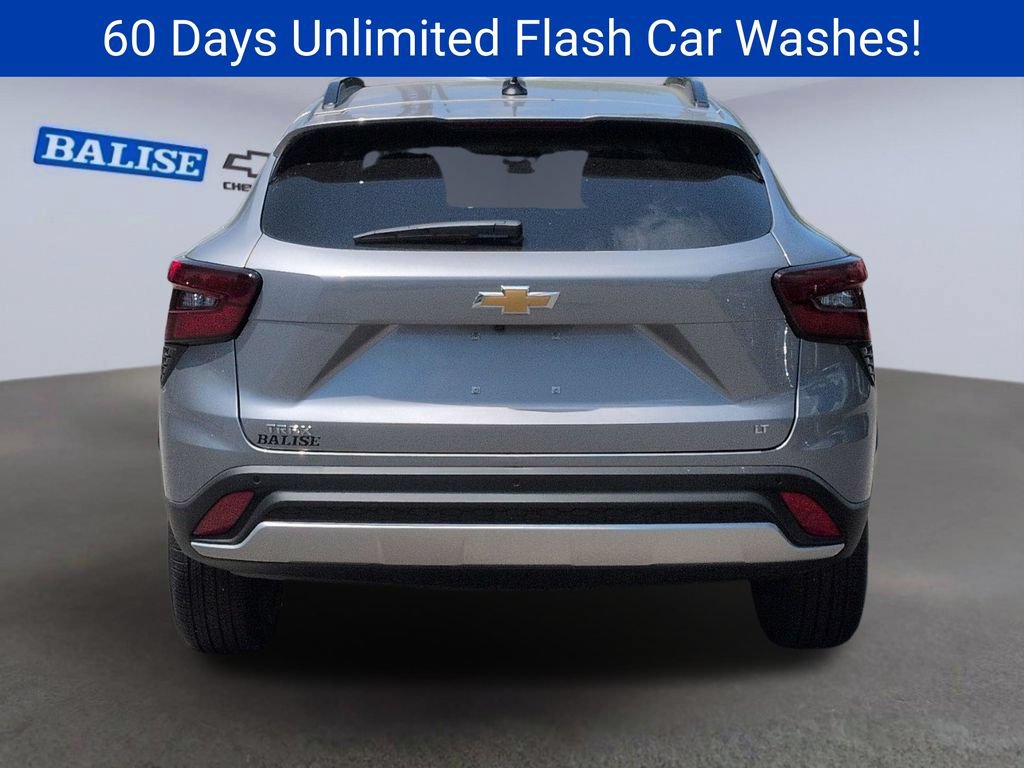 New 2026 Chevrolet Trax LT w/ Sunroof Package FWD image 4