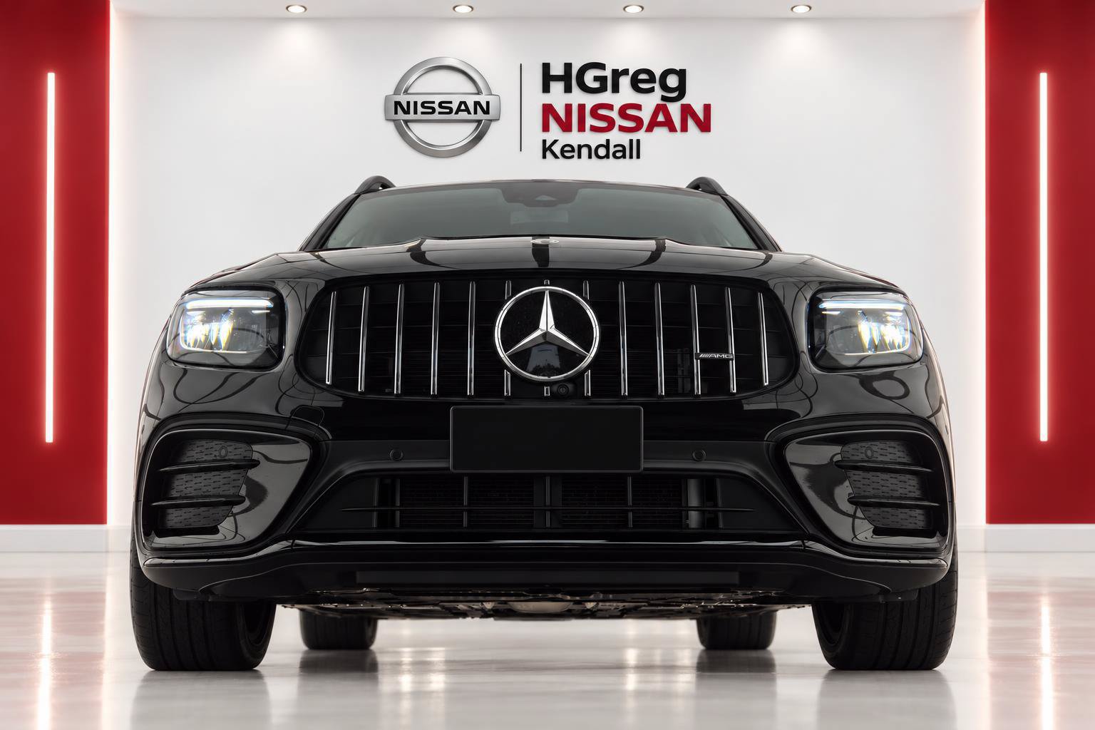 Used 2026 Mercedes-Benz GLB 35 AMG 4MATIC image 5